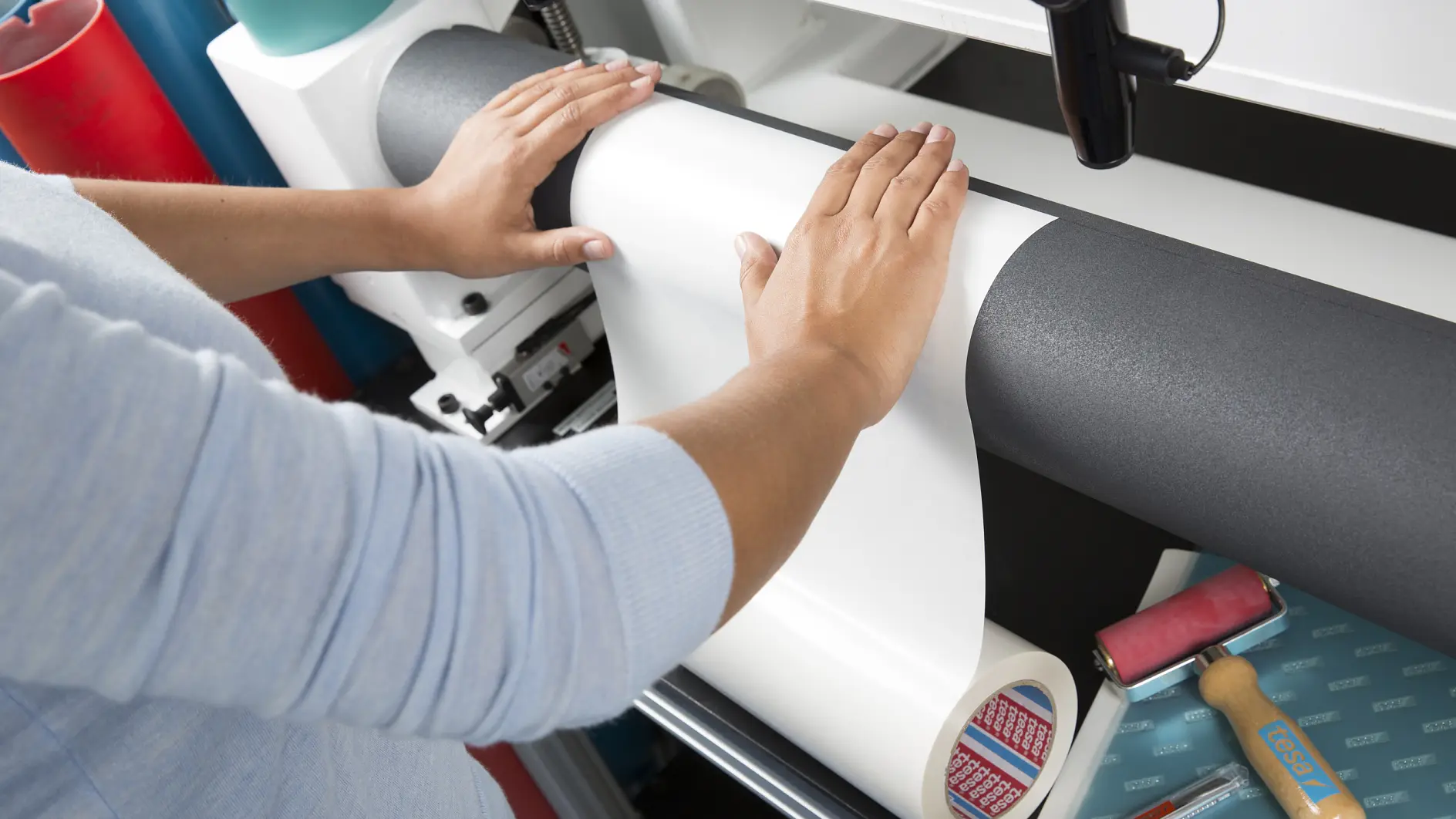 固定胶带至压缩套筒 - tesaprint®