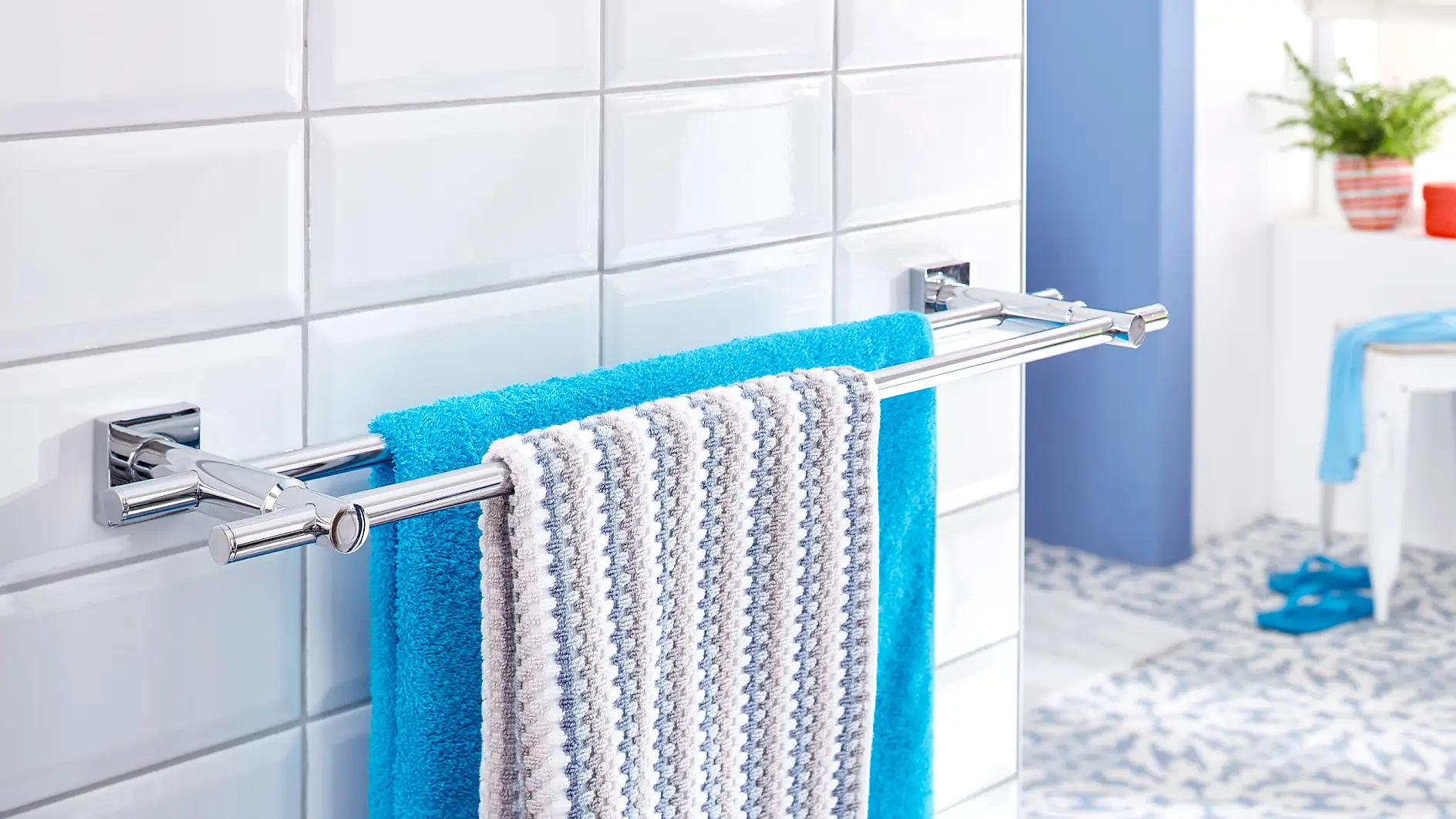 放置与晾干毛巾最好的方式。 如果没有配套的毛巾架，您的浴室就算不上完整。